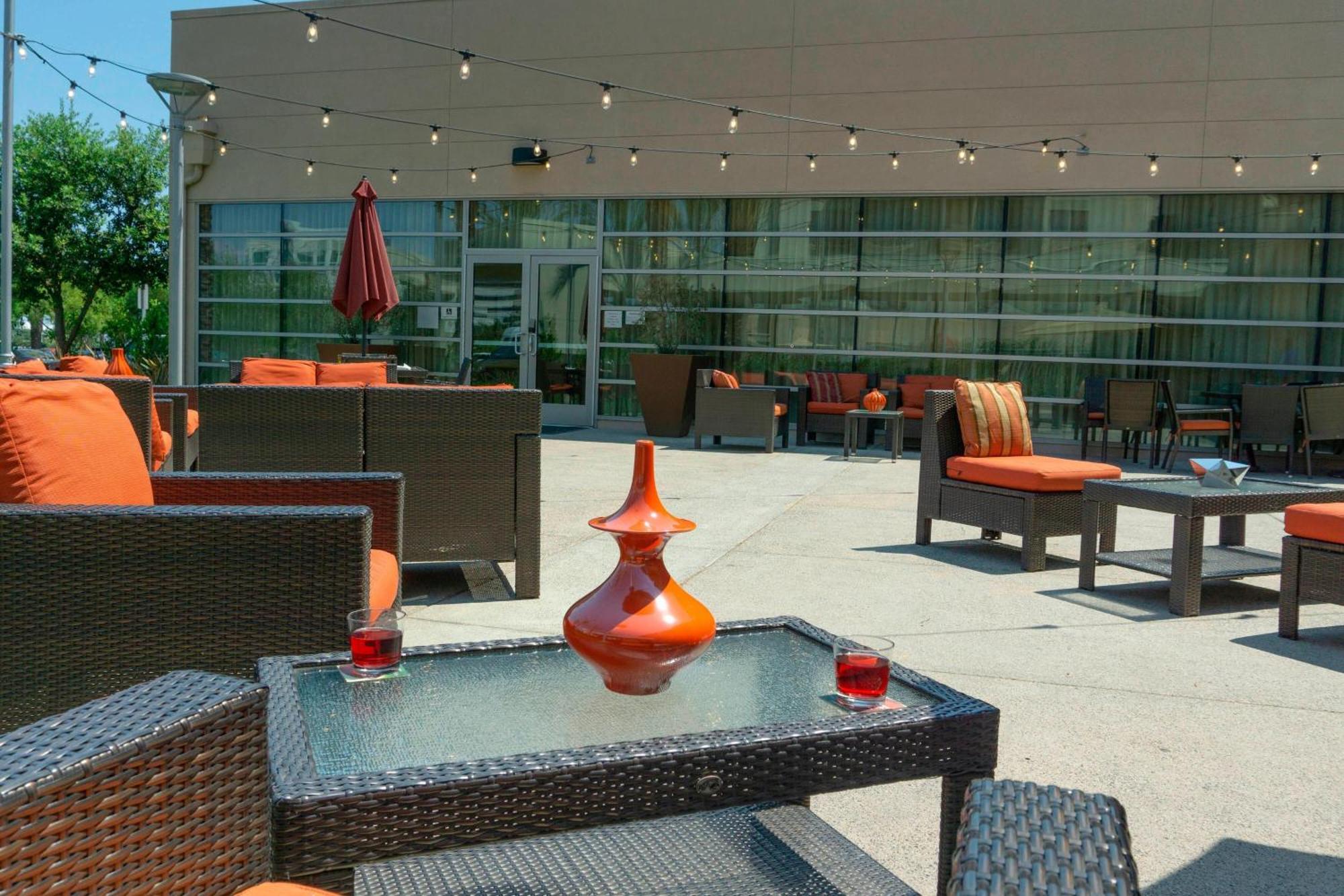 Courtyard Long Beach Airport Exterior foto